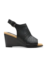 Clarks Collection Women's Emmalae Hope Wedge Sandals