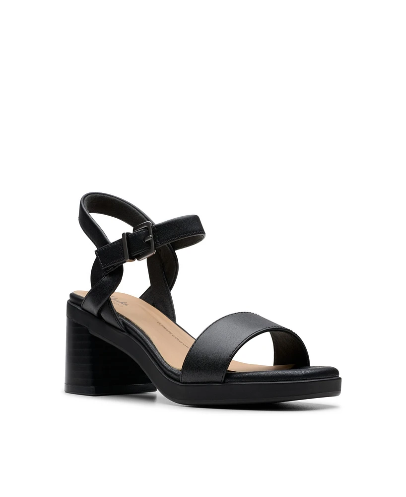 Clarks Collection Women's Jaylan Ray Square Toe Sandals