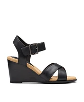 Clarks Collection Women's Emmalae Iris Wedge Sandals