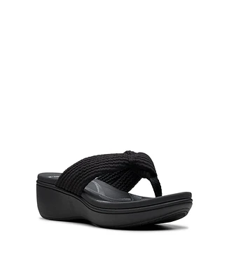 Clarks Cloudsteppers Women's Breeze Rae Erin Slip-On Flat Sandals