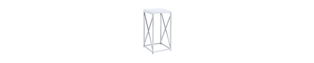 Modern Metal Side Table with Sturdy Construction and Chic Look