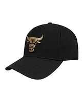Pro Standard Men's Black Chicago Bulls Metallic Logo Pinch Front Adjustable Hat