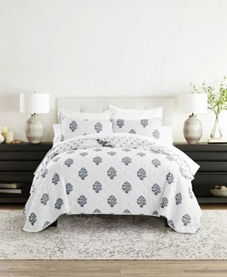 Ienjoy Home Stamped Bloom Reversible Quilt Sets