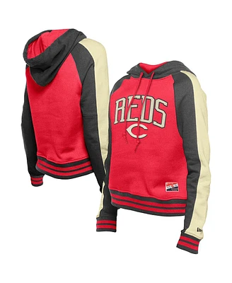 New Era Women's Red Cincinnati Reds Cooperstown Collection Cropped Raglan Pullover Hoodie