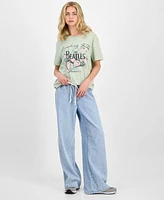 Love Tribe Juniors' The Beatles Strawberry Fields T-Shirt