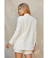 Crescent Women's Zoey Collarless Linen Blazer