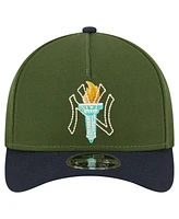New Era Men's Dark Green New York Yankees City Feature 9FORTY A-Frame Adjustable Hat