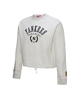 Mitchell & Ness Women's Heather Gray New York Yankees Cropped Toggle Pullover Sweatshirt