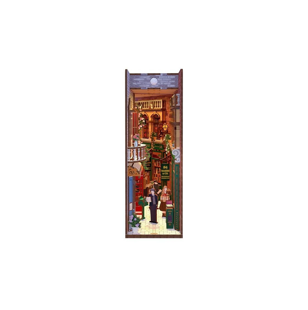 Diy 3D Book Nook Kit: 84 Charing Crodd Road 178pcs