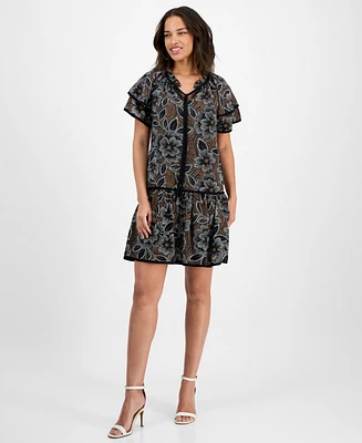 Sandra Darren Petite Printed Flutter-Sleeve Tiered Dress