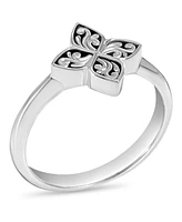 Devata Clover Filigree Ring