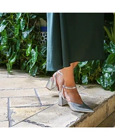Alterre Women's Marilyn Silver Customizable V Mule