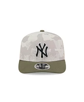New Era Men's Light Beige/Olive New York Yankees 2025 Armed Forces Day 9SEVENTY Adjustable Hat