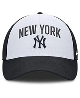 Nike Men's White/Navy New York Yankees Club Performance Adjustable Hat