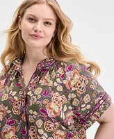 Democracy Trendy Plus Pleated Collar Piping-Trim Shirt