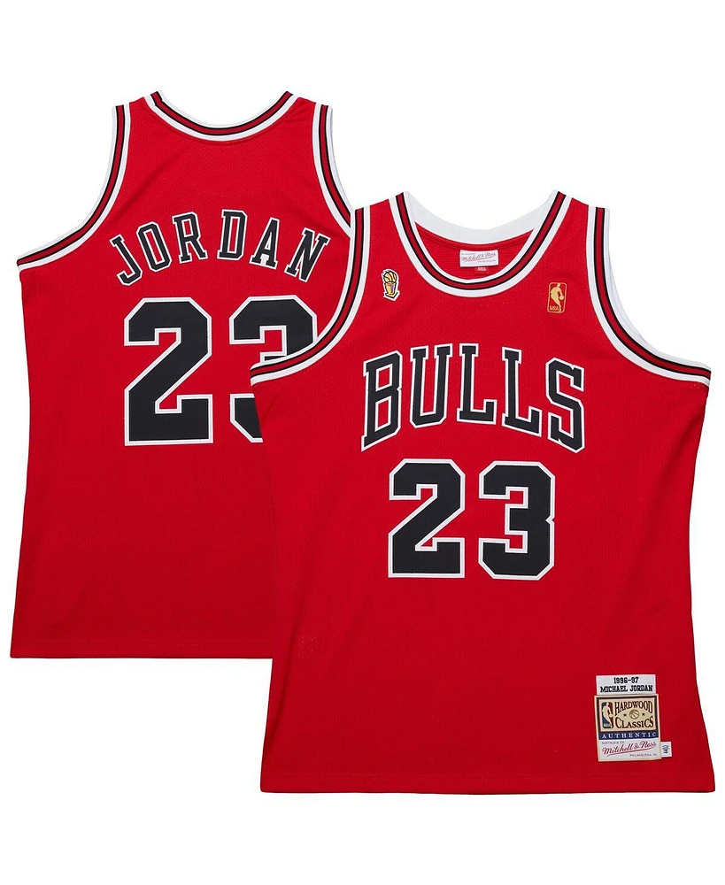 Mitchell & Ness Men's Michael Jordan Red Chicago Bulls 1996/97 Throwback Authentic Jersey