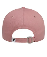 New Era Women's Pink Manchester United Seasonal 9FORTY Adjustable Hat