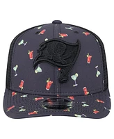 New Era Men's Navy/Black Tampa Bay Buccaneers Adventure Drinks Pattern 9SEVENTY Stretch snap Hat