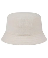 New Era Women's White Atlanta Braves Chrome Cozy Bucket Hat