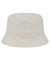 New Era Women's White Chicago Cubs Chrome Cozy Bucket Hat