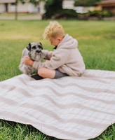 Oniva Outdoor Picnic Blanket Tote