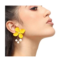 Sohi Pearl Hoop Earrings