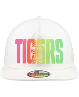 New Era Men's White Detroit Tigers Spring Spectrum Golfer Snapback Hat
