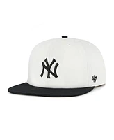 '47 Brand Men's White/Black New York Yankees Foundation Captain Snapback Hat