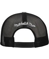 Mitchell & Ness Men's Black Brooklyn Nets Roper Trucker Snapback Hat