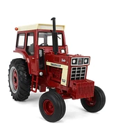 Ertl 1/16 International Harvester 1066 Tractor with Cab Prestige Collection 44422