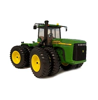 1/16 John Deere 9620 w Duals & 1/64 Gold John Deere 9620 Ertl Tractors ZFN15676A