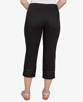 Ruby Rd. Petite Lotus Lace Soft Denim Capri Jeans