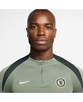 Nike Men's Green Chelsea 2025/26 Strike Drill Raglan Quarter-Zip Long Sleeve Sweatshirt