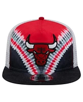 New Era Men's Black/Red Chicago Bulls Throwback Dye Golfer Snapback Hat