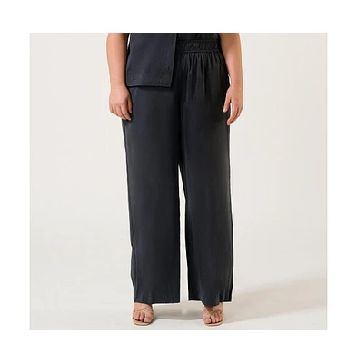 Estelle Marine Resort Pants