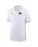 Jordan Men's White Michigan Wolverines 2025 Early Season Coaches Sideline Victory Stripe Performance Polo Shirt
