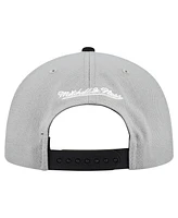 Mitchell & Ness Men's Gray Cincinnati Reds Cooperstown Collection Basic Flip Snapback Hat