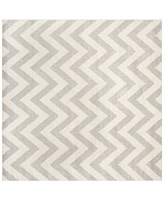 Safavieh Amherst AMT419 5' x 5' Square Area Rug