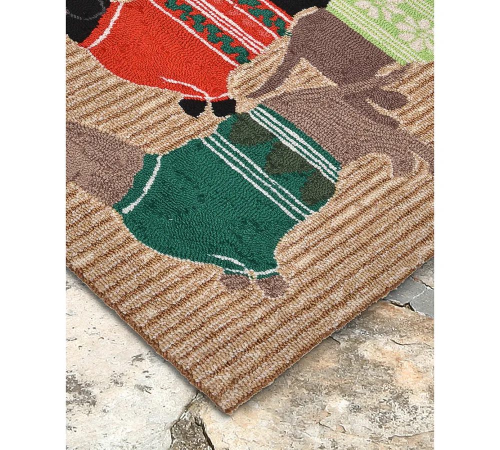 Liora Manne Front Porch Indoor/Outdoor Holiday Hounds Neutral 2' x 3' Area Rug