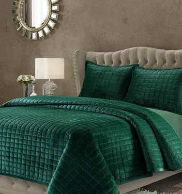 Florence Velvet Solid Oversized Twin Quilt Set