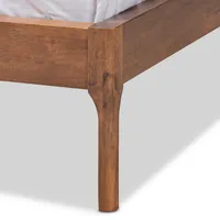 Aveneil King Bed