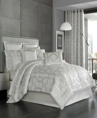 Five Queens Court Kennedy Comforter Sets