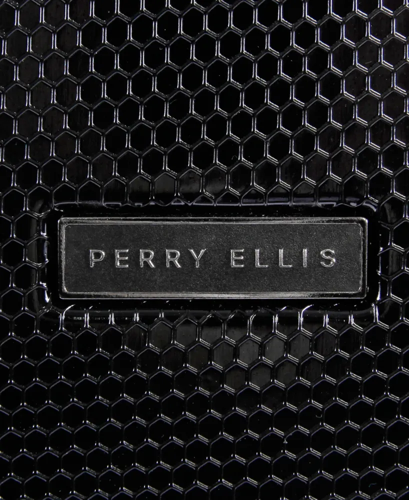 Perry Ellis Bauer 21" Spinner Luggage