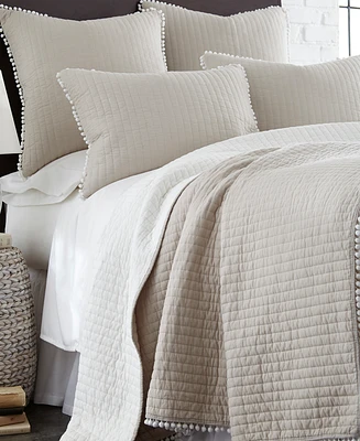 Levtex Pom Pom Quilt, Twin