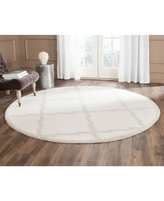 Safavieh Amherst AMT421 Light Gray and Beige 5' x 5' Round Area Rug