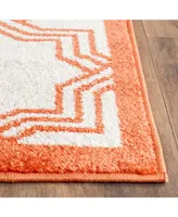 Safavieh Amherst AMT413 Ivory and Orange 4' x 6' Area Rug