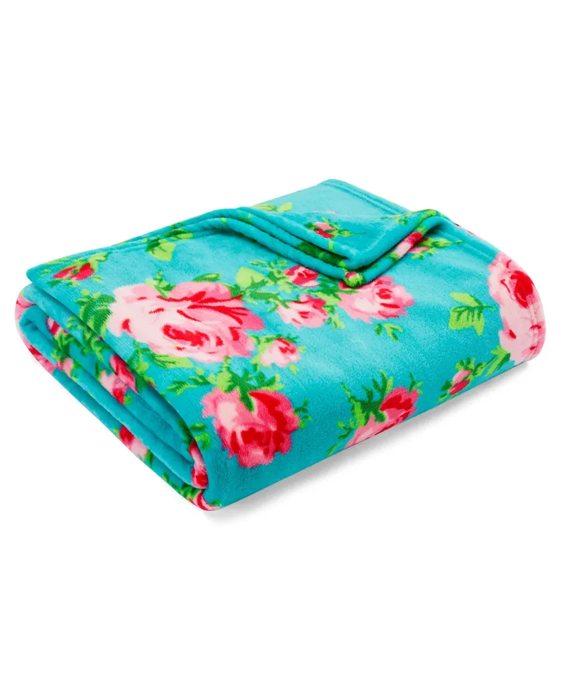 Betsey Johnson Ultra Soft Plush Fleece Throw