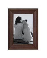 Kate and Laurel Bordeaux Gallery Wall Wood Picture Frame Set