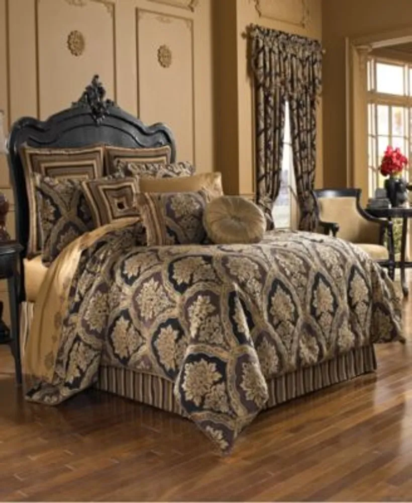 Five Queens Court Reilly Comforter Sets