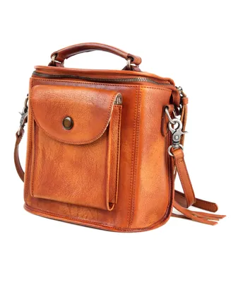 Old Trend Isla Leather Crossbody Bag
